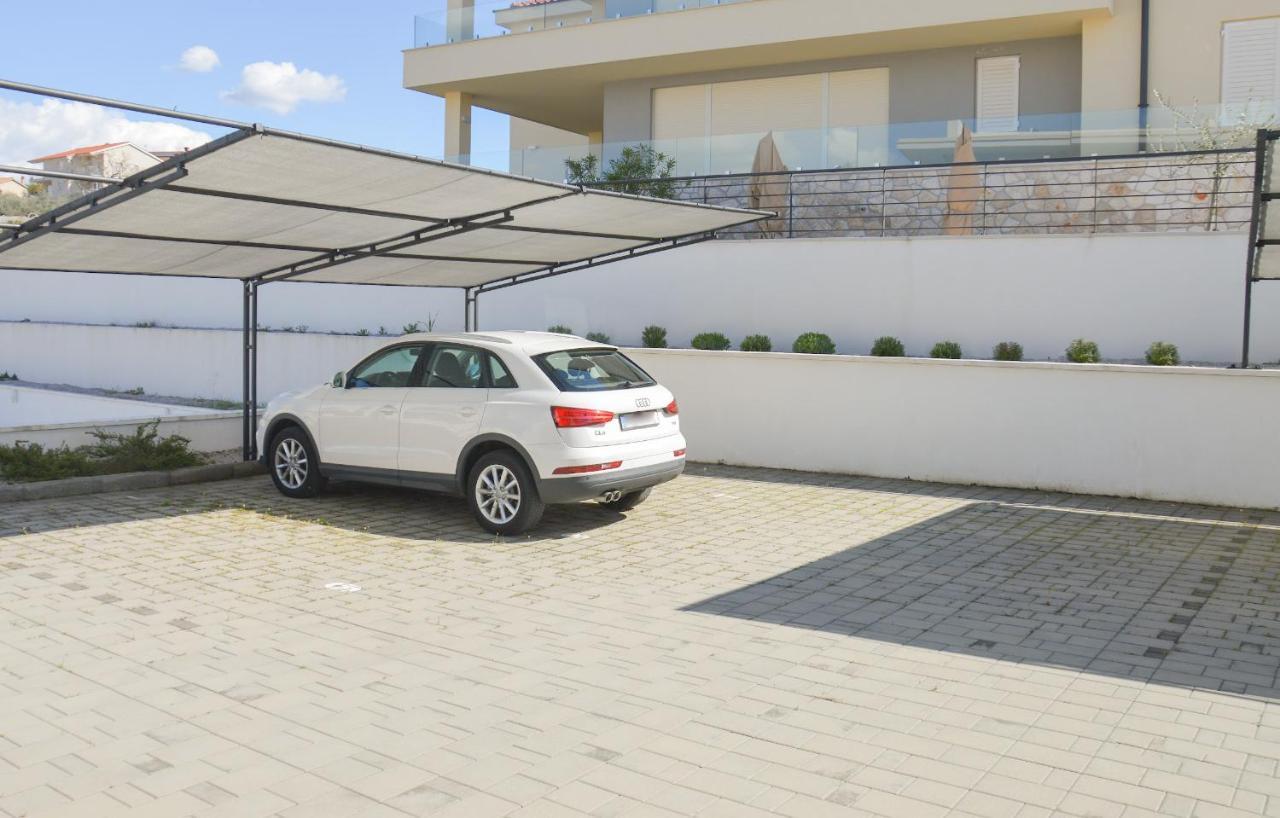 Rova Apartment Malinska Exterior foto